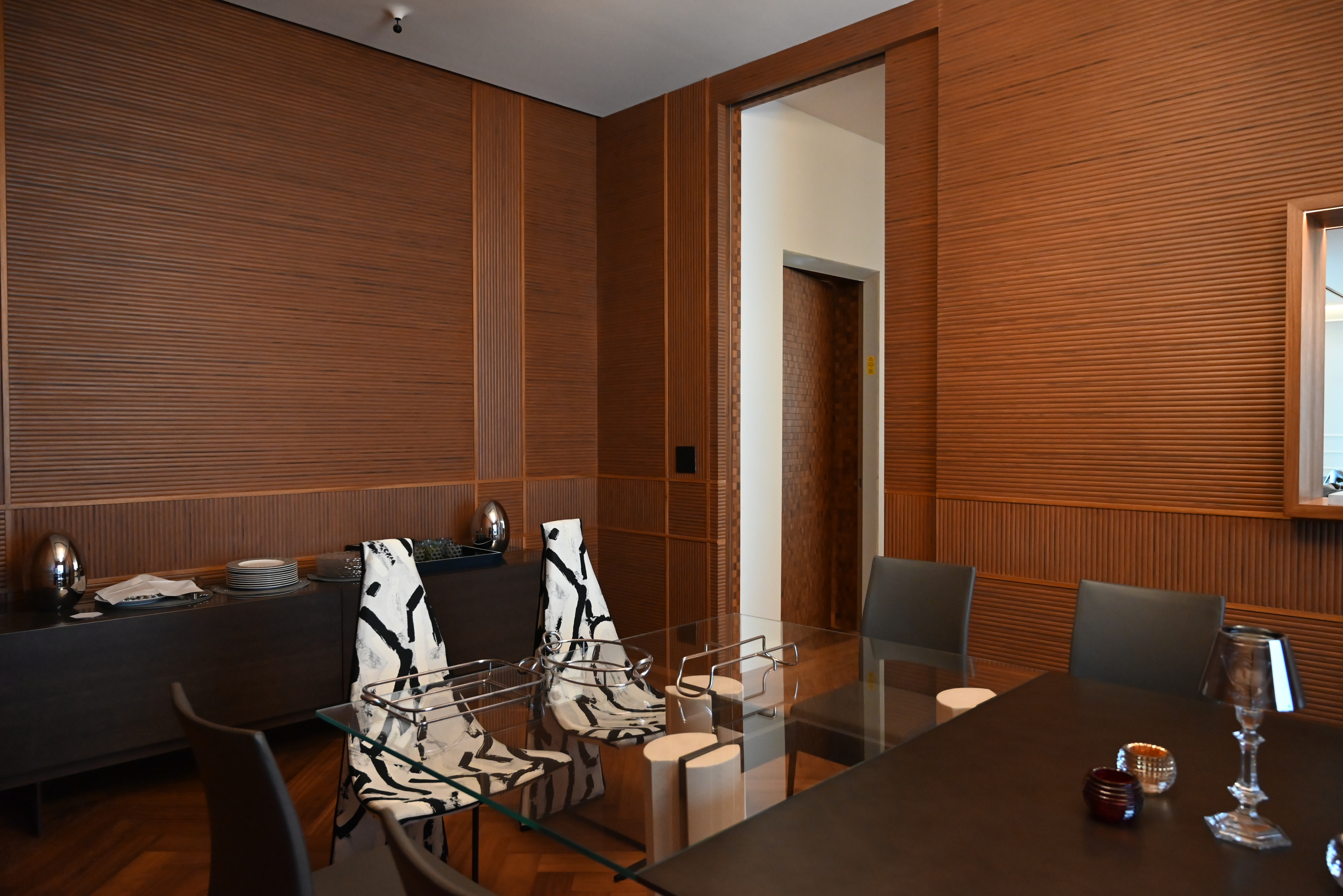 Handcrafted Wood Walls for Timeless Dining Rooms